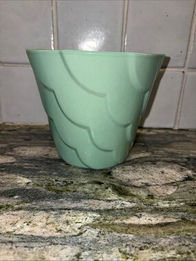 Alamo Pottery Green Planter
